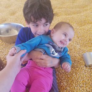 Meet your Posher, Elizabeth